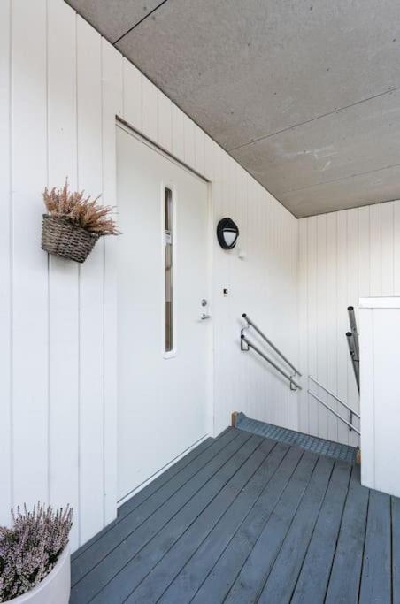 Stor Og Moderne Leilighet I Indre Arna Bergen Gratis Parkering!! Экстерьер фото