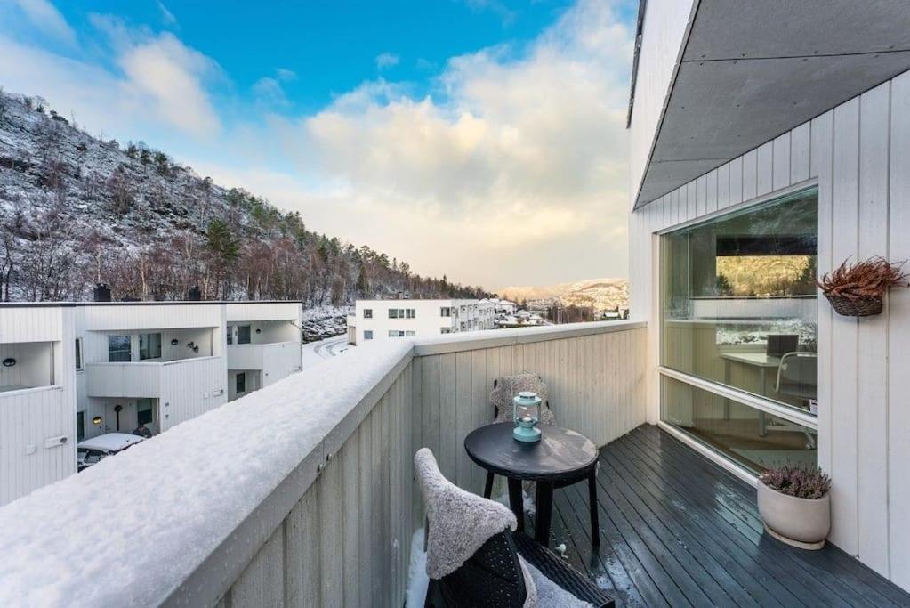 Stor Og Moderne Leilighet I Indre Arna Bergen Gratis Parkering!! Экстерьер фото