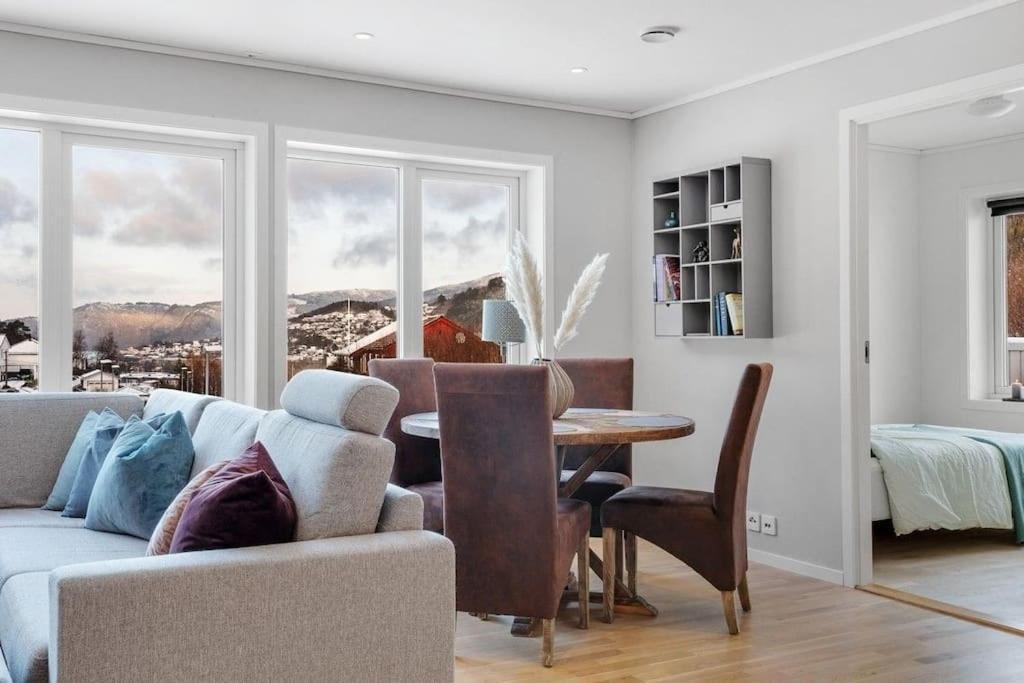 Stor Og Moderne Leilighet I Indre Arna Bergen Gratis Parkering!! Экстерьер фото