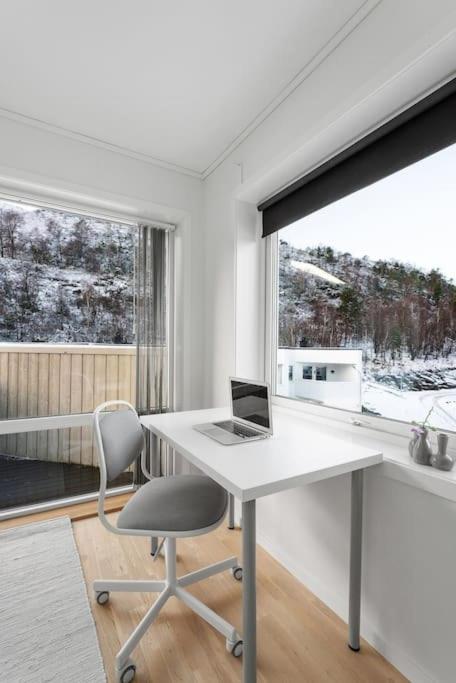 Stor Og Moderne Leilighet I Indre Arna Bergen Gratis Parkering!! Экстерьер фото